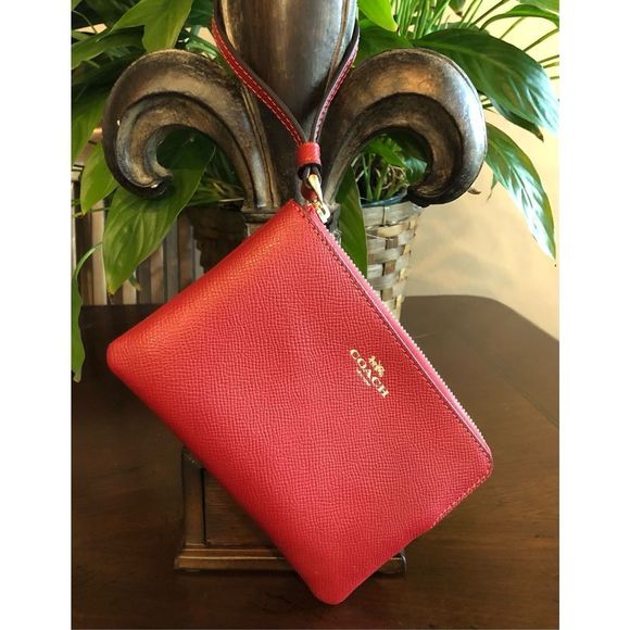 Coach Handbags - COACH - Corner Zip Wristlet in Red Crossgrain Leather & 6” Strap. NWOT PRISTINE!